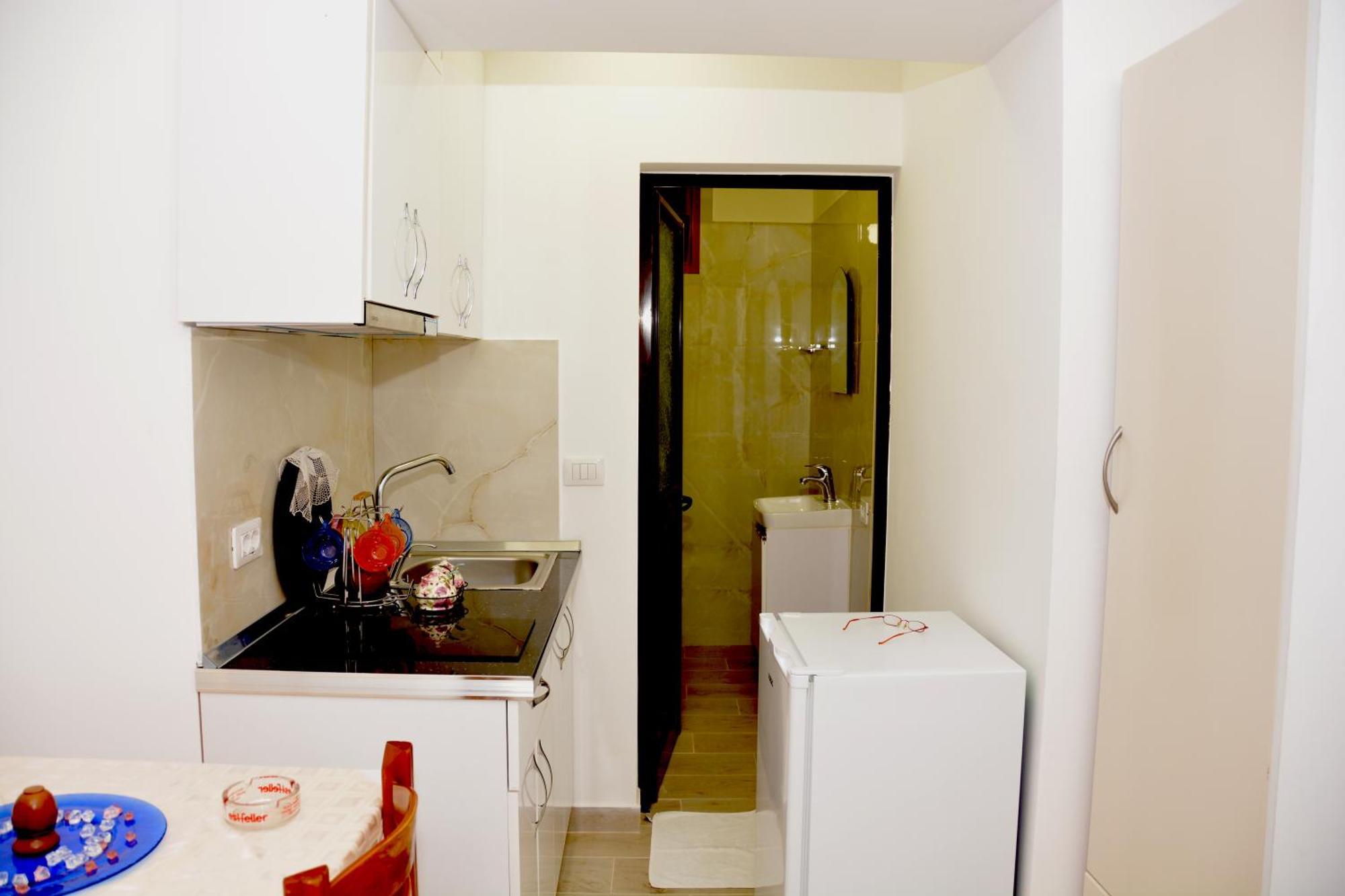 Mico'S Apartments Vlore Ngoại thất bức ảnh